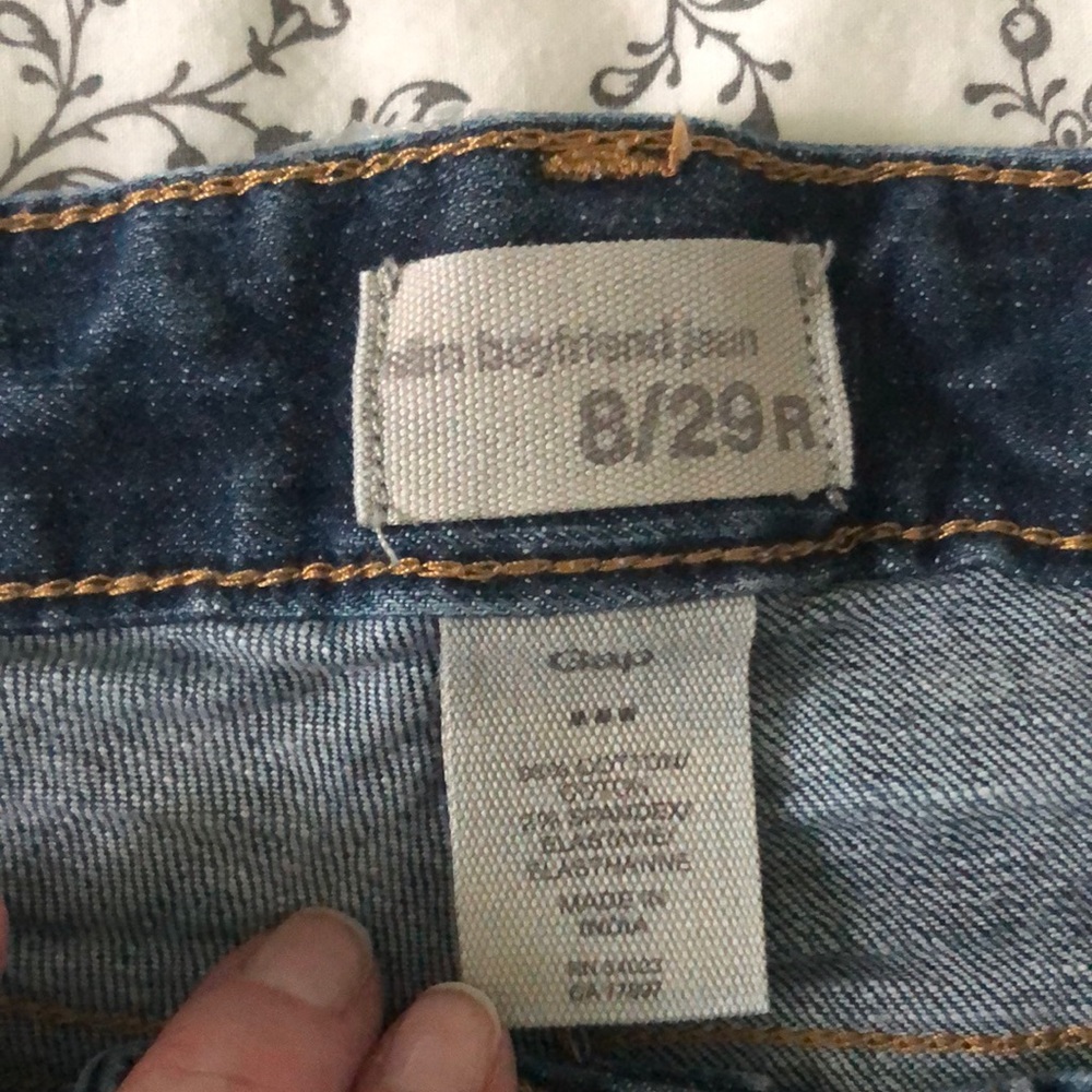 Gap slim boyfriend jean, size 8/29R